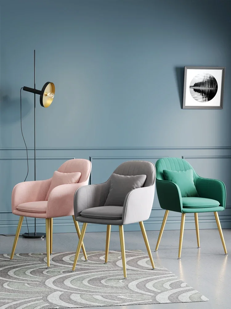 Chaise de salle à manger en da - Decor Lighting Cy avis et prix